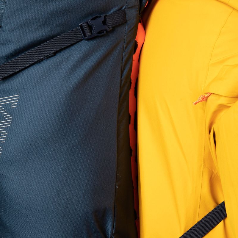 Salewa Ortles Wall 38 l dark denim túrahátizsák 8