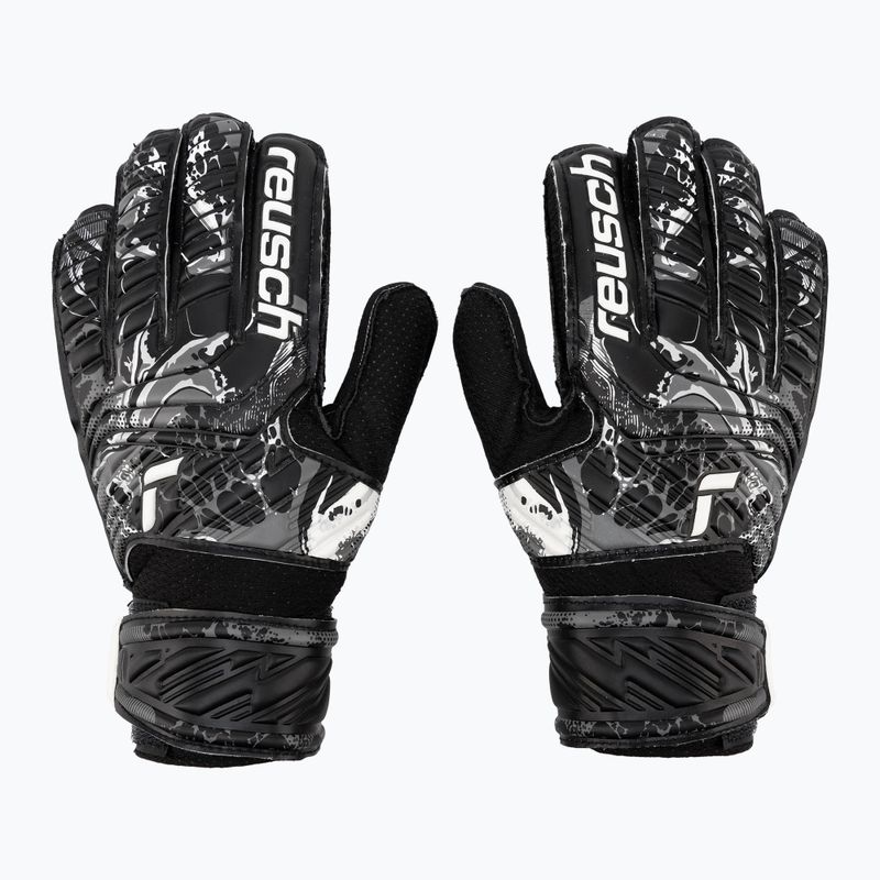 Reusch Attrakt Resist Junior gyermek kapuskesztyű fekete 5372615-7700