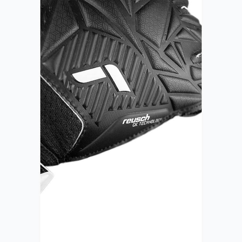 kapuskesztyű Reusch Attrakt Solid black 5