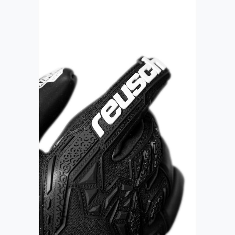 Reusch Attrakt Freegel kapus kesztyű Infinity fekete 5