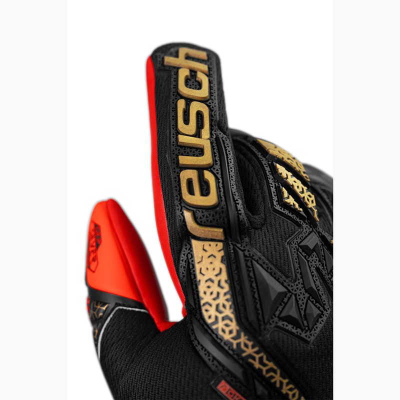 Reusch Attrakt Freegel Silver fekete/arany/tüzes piros kapuskesztyű 5