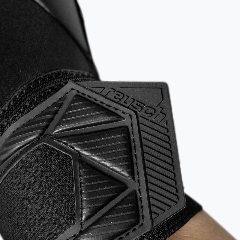 Kapus kesztyűk Reusch Attrakt Freegel Infinity black 8