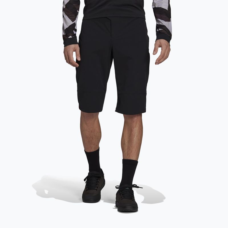 Férfi adidas FIVE TEN Trailx Bermuda kerékpáros rövidnadrág szén színben 4