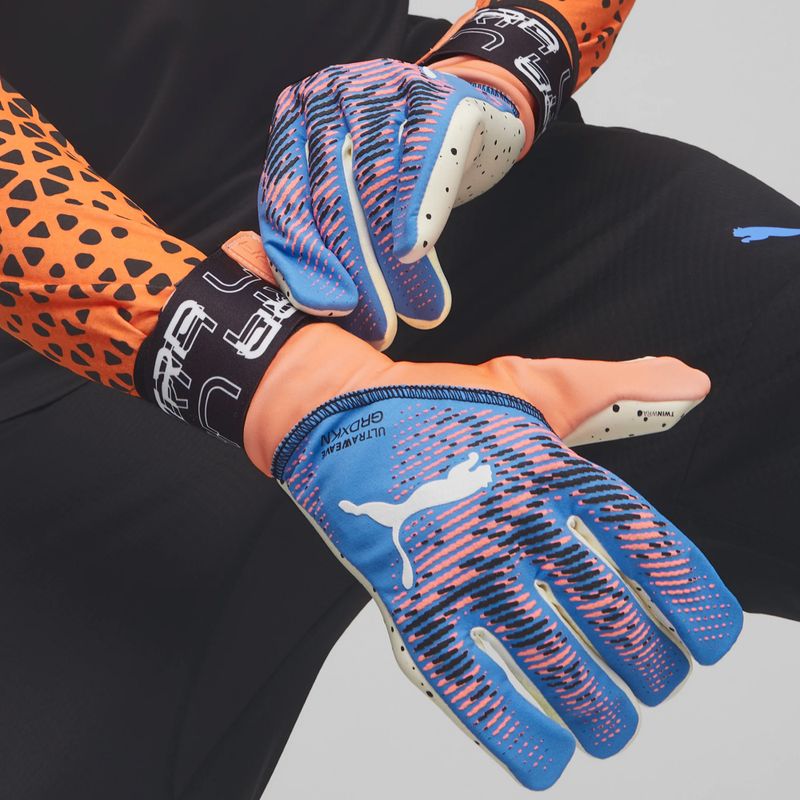PUMA Ultra Ultimate1 NC kapuskesztyű ultra narancssárga/kék csillogás 6