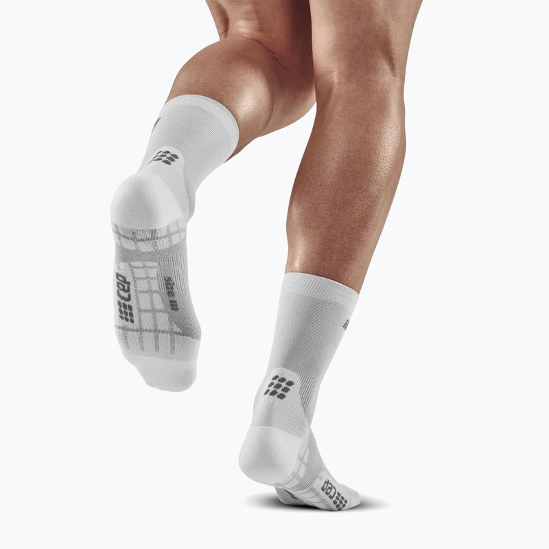 Férfi kompressziós futó zoknimęskie CEP Ultralight Short carbon white 3