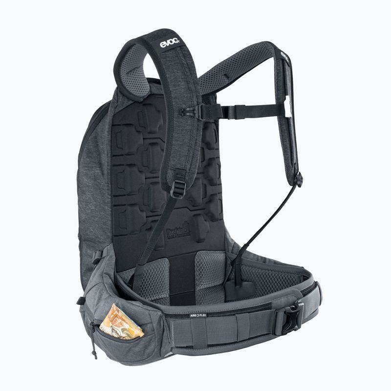 Kerékpáros hátizsák EVOC Trail Pro 16 szürke 100118128 8