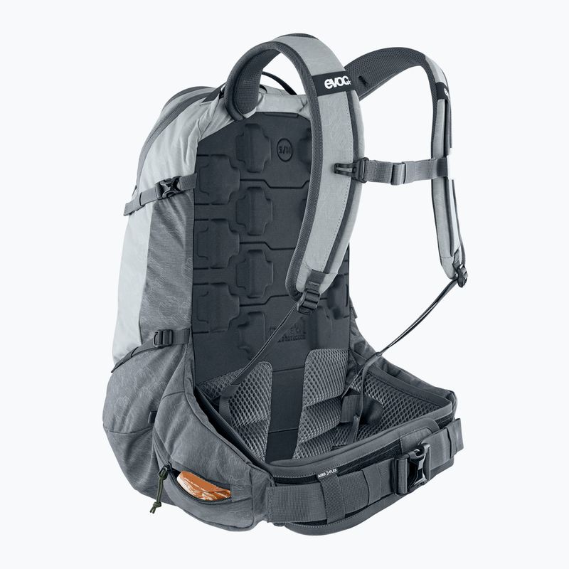 EVOC Trail Pro 26 l kő/karbon szürke kerékpáros hátizsák 3