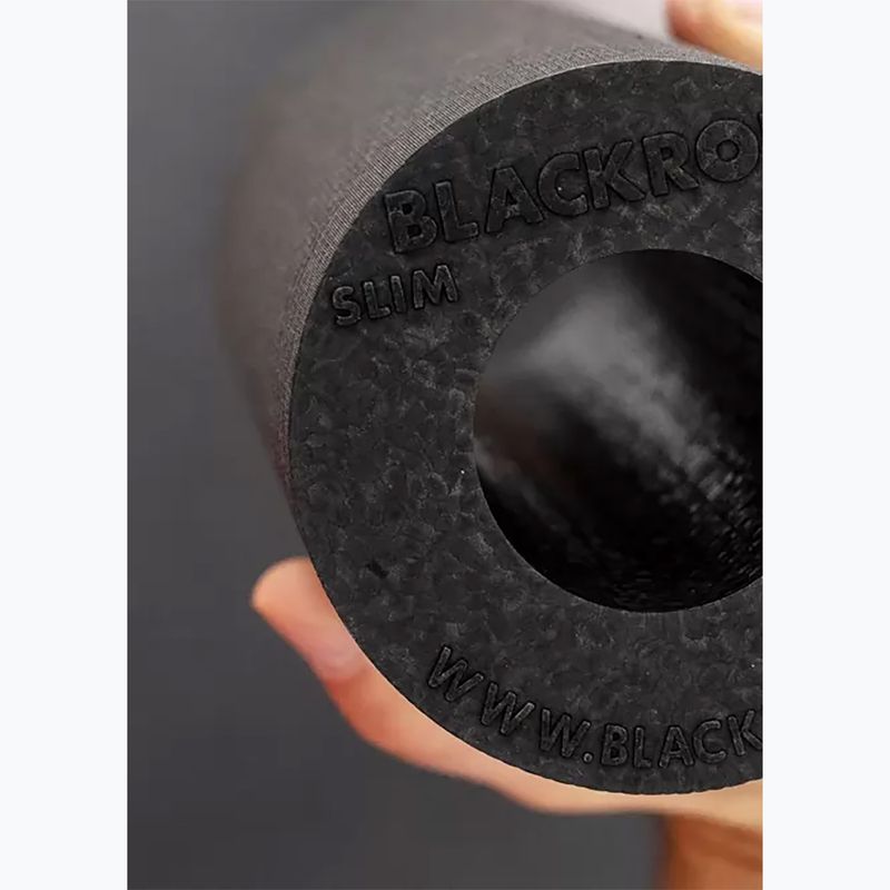 BLACKROLL Vékony fekete masszázshenger 2
