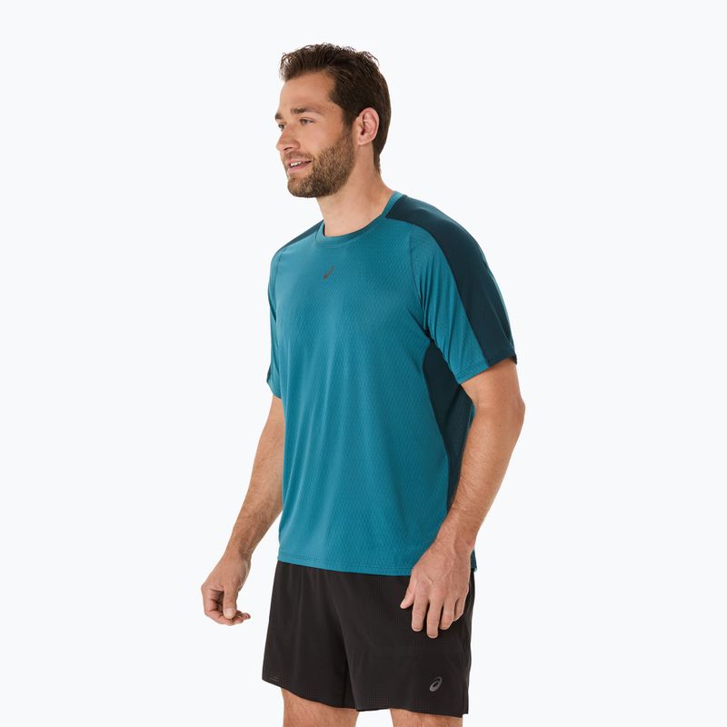 ASICS férfi futópóló Fujitrail Elite Top atlantis kék/szászöld 4
