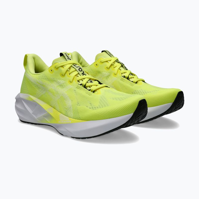 ASICS Novablast 5 citromsárga/fehér férfi futócipő 3