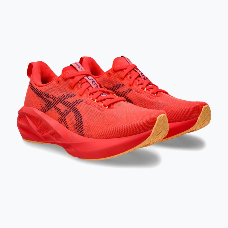 ASICS női futócipő Novablast 5 flash piros/edo lila 3
