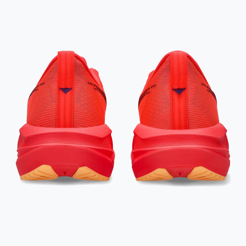 ASICS női futócipő Novablast 5 flash piros/edo lila 5