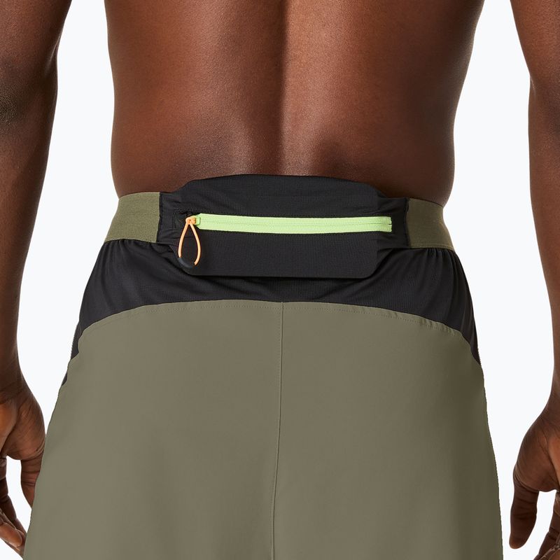 ASICS férfi futónadrág Fujitrail All Over Print 5IN köpeny zöld 7