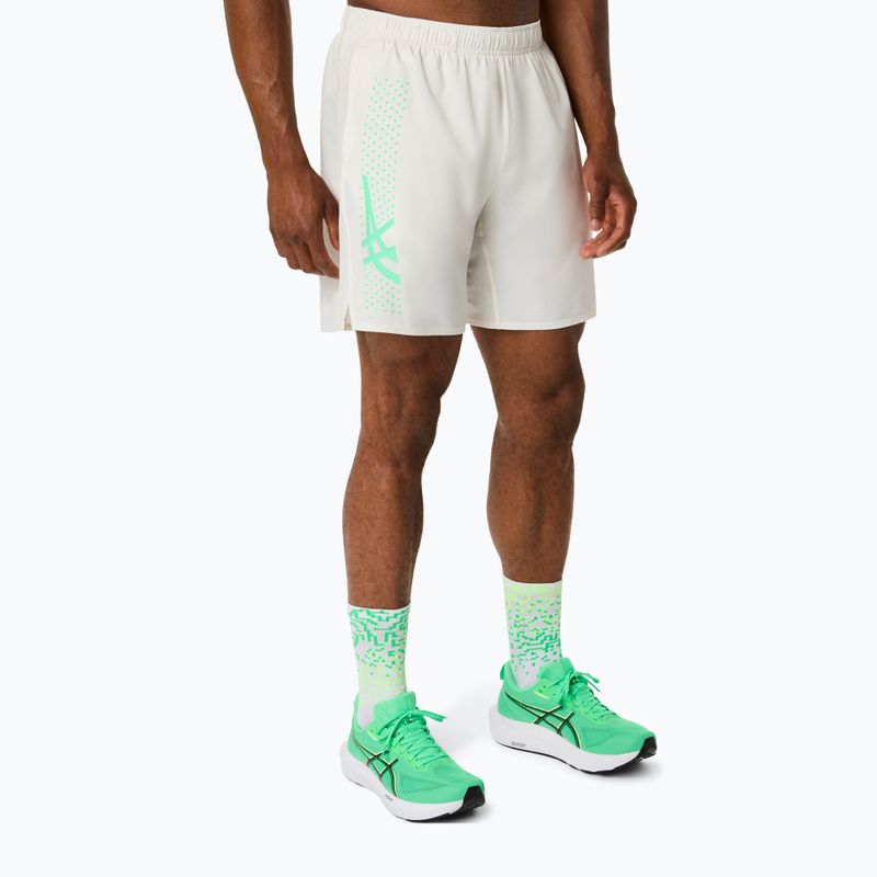 Férfi futóshort ASICS Icon 7IN cream/vital green 4