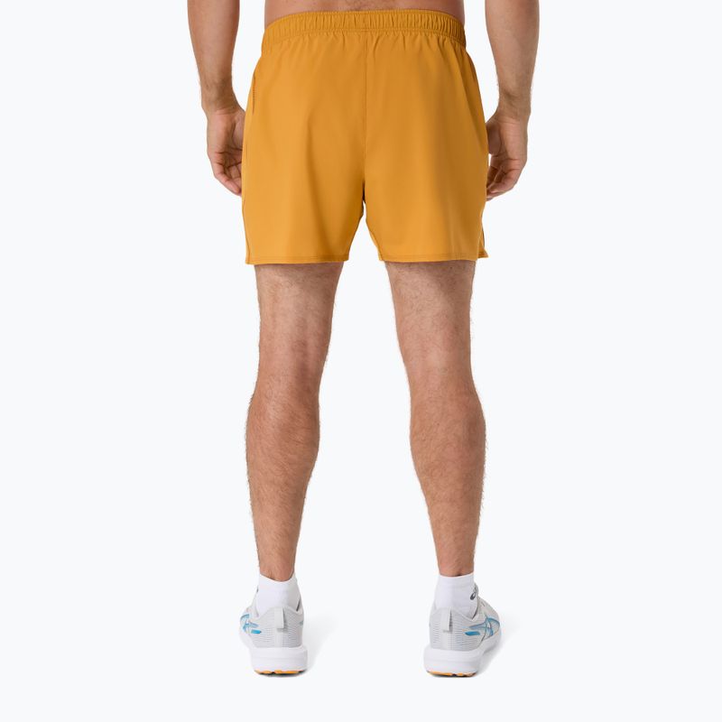 Férfi futó rövidnadrág ASICS Core 5IN sandstorm 3