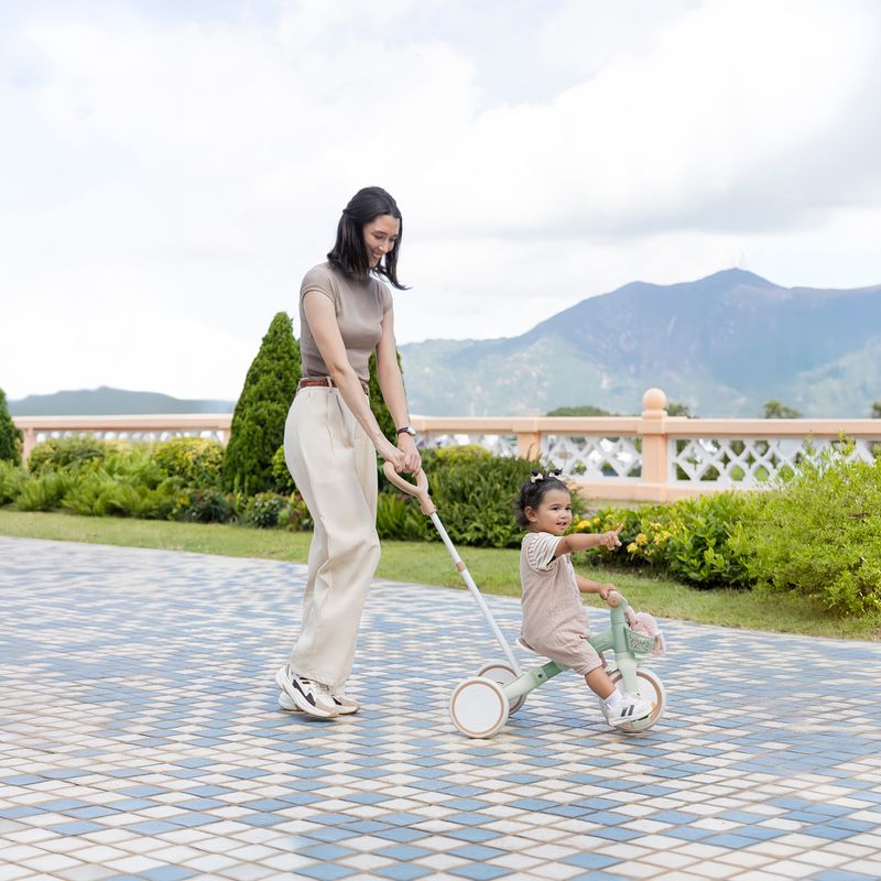 Háromkerekű futóbicikli tolókarral Globber Learning Trike 2w1 Plus Ecologic pistachio 15