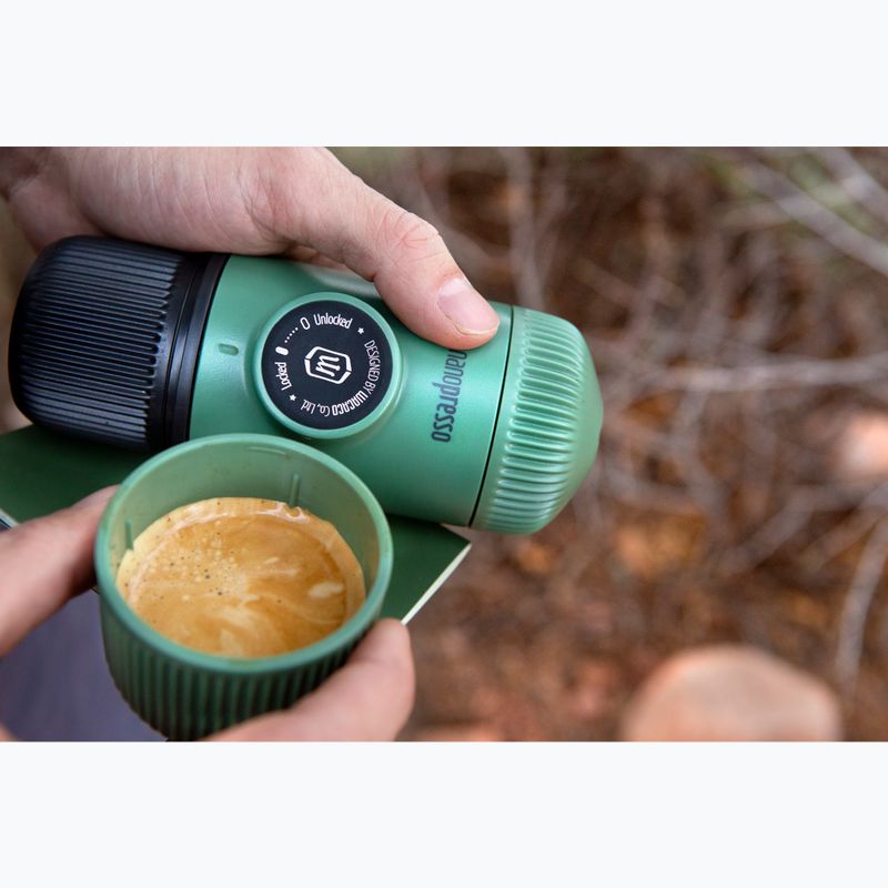 Wacaco Nanopresso hordozható kávéfőző 80 ml + tok mohazöld 5