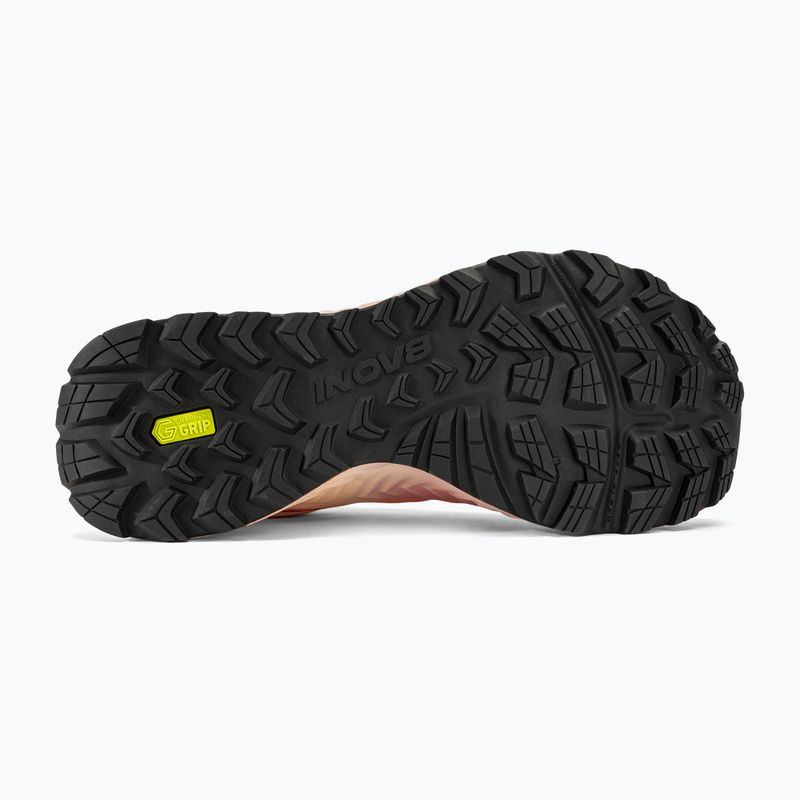 Női futócipő Inov-8 Trailfly poros rózsaszín/halvány rózsaszín 4