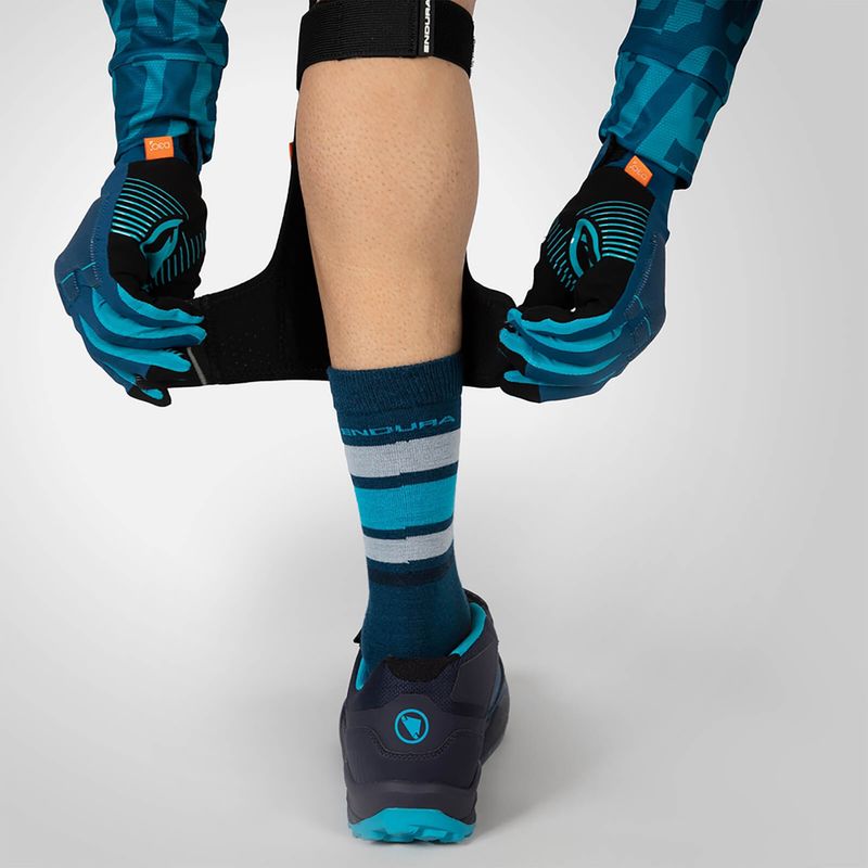 Endura MT500 D3O Shinguard fekete kerékpáros lábszárvédő 5