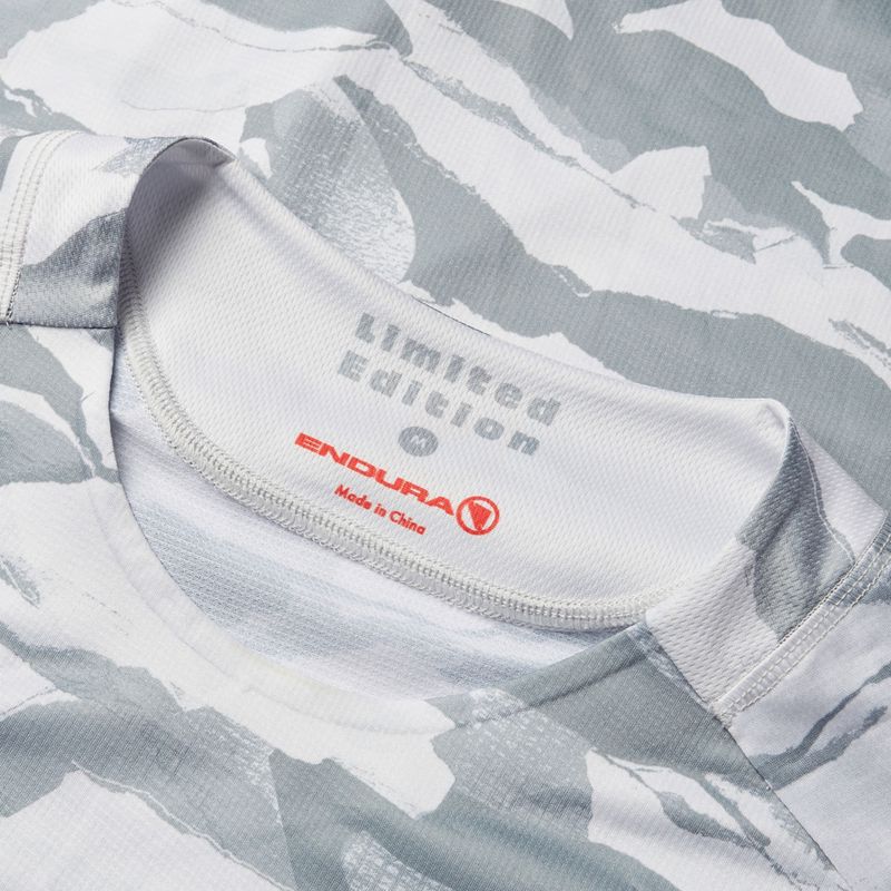 Férfi Endura Mountain Camo Ltd kerékpáros mez haar szürke 6