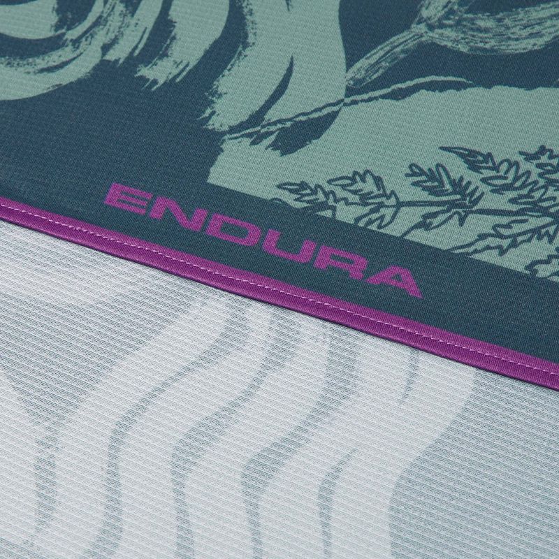 Kerékpáros kendő Endura Alltrack Ride Resort Bandana carbon grey 3
