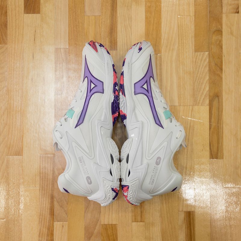 Női röplabda cipő Mizuno Wave Lightning Z8 fehér/ibolya indigó/camelliaros 15