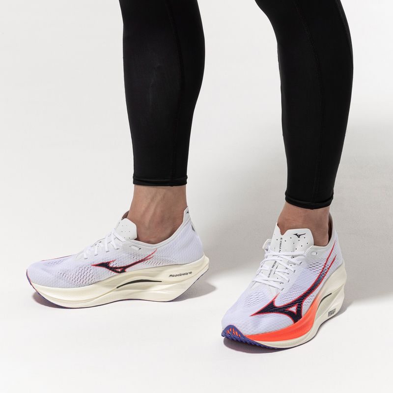 Mizuno Wave Rebellion Pro 3 futócipő fehér/baritonkék/tüzes kora 10
