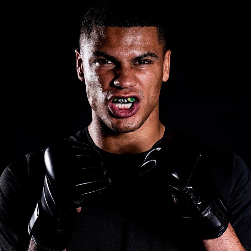 Szájvédő Opro Instant Custom Fit Eyes black/green 4