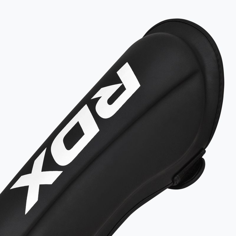 RDX T1 sípcsont- és lábfejvédő fekete RDX T1 Shin Instep Guards sípcsont- és lábfejvédő fekete 5