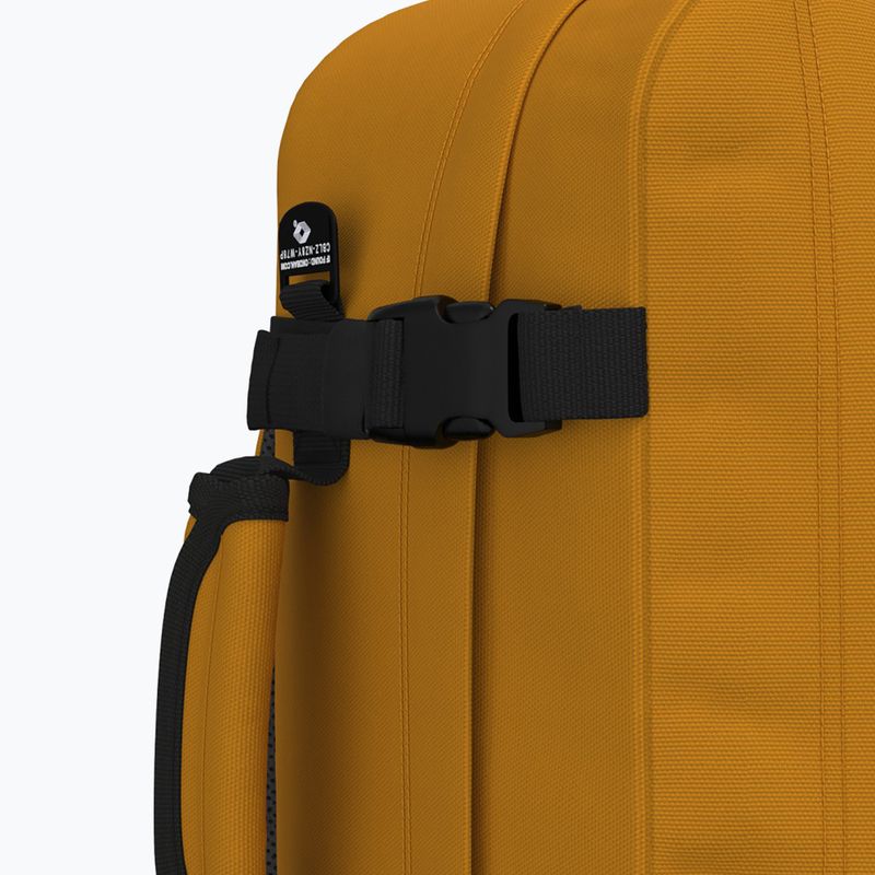 Utazó hátizsák CabinZero Classic 28 l narancs chill 9