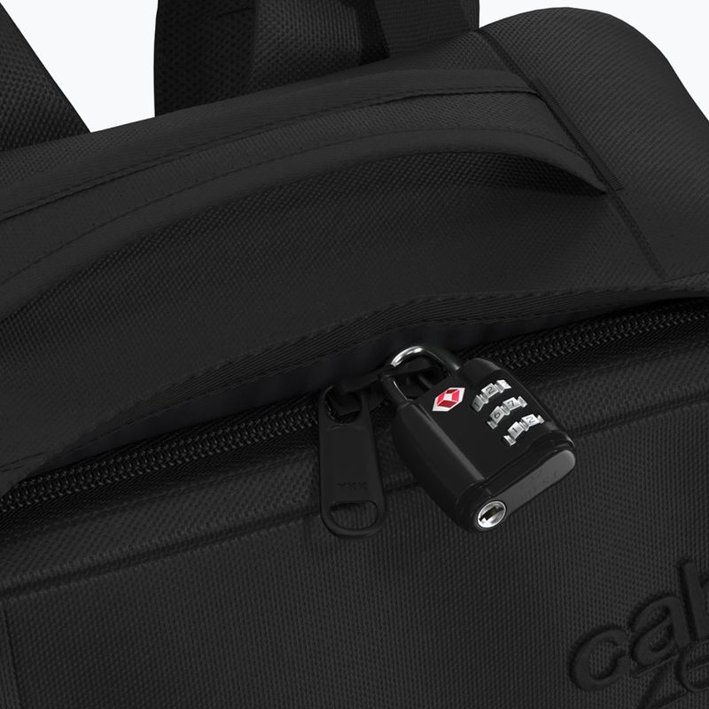 Utazó hátizsák CabinZero Military 44 l absolute black 8