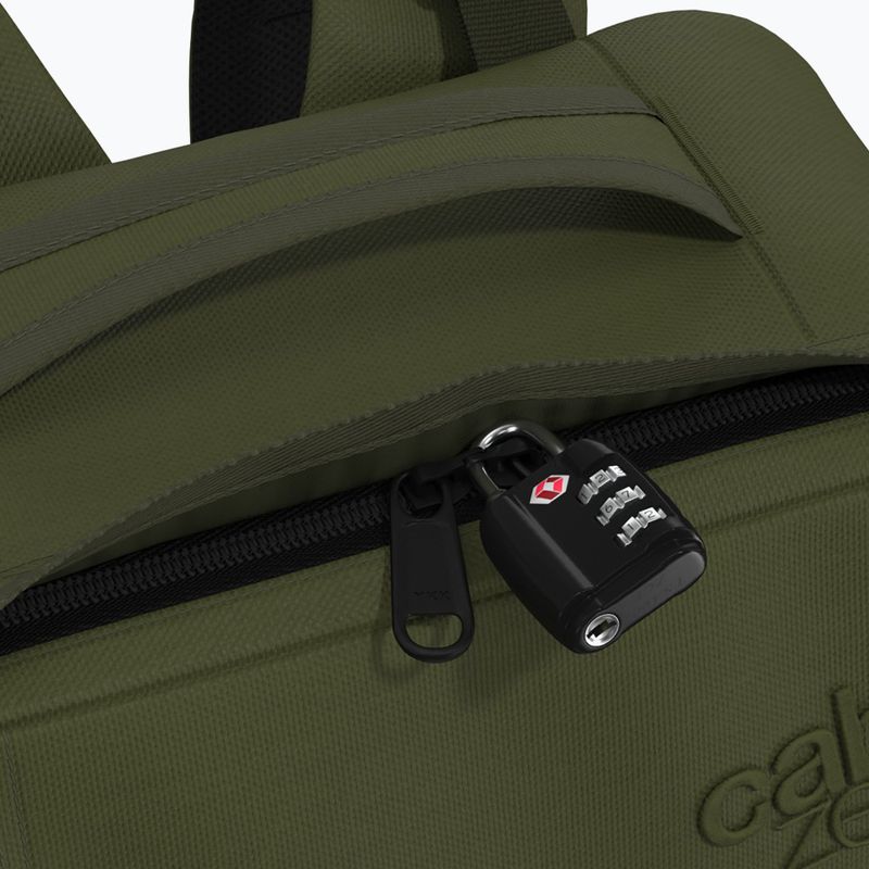 CabinZero Military 44 l zöld túra hátizsák 8