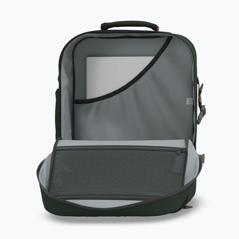 Utazó hátizsák CabinZero Classic 44 l black sand 7