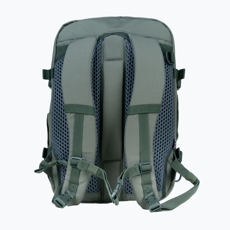 CabinZero Classic Plus 32 l túrahátizsák khaki színben, grúz színű túra hátizsák 3