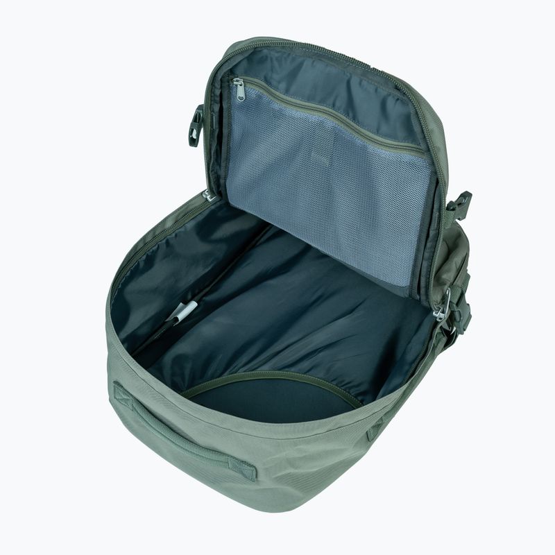 Utazó hátizsák CabinZero Classic Plus 32 l georgian khaki 7
