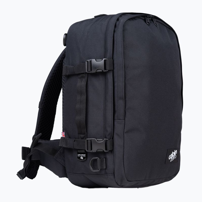 CabinZero Classic Pro 32 l abszolút fekete túra hátizsák 2