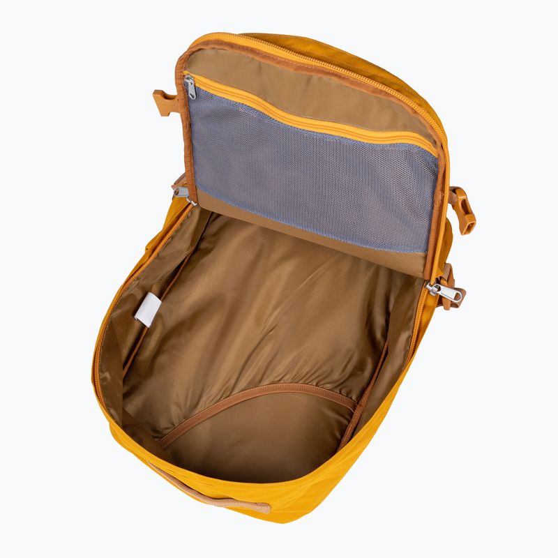 CabinZero Classic Pro 32 l narancssárga, hűvös túra hátizsák 9