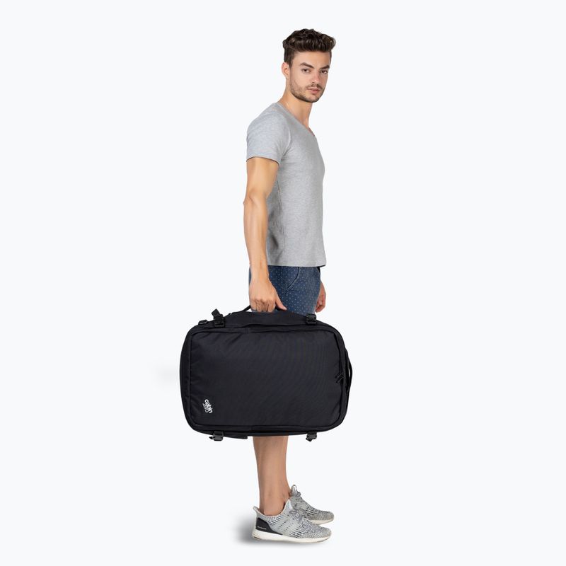 CabinZero Classic Pro 42 l abszolút fekete túra hátizsák 13