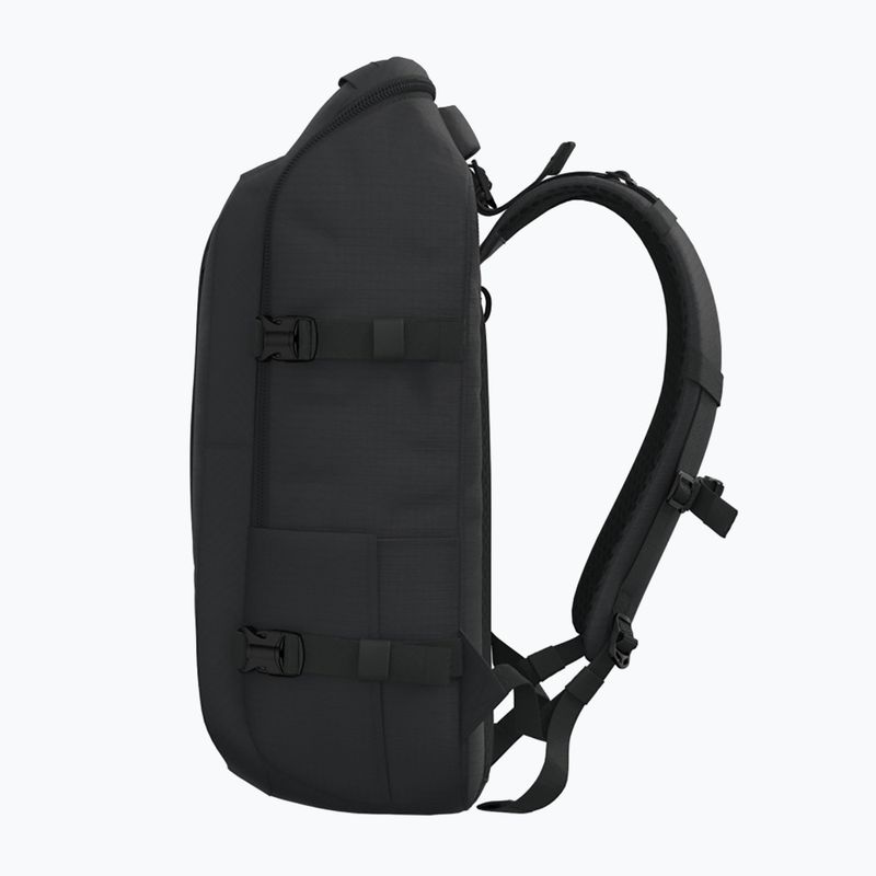CabinZero Adventure túra hátizsák 32 l abszolút fekete 6