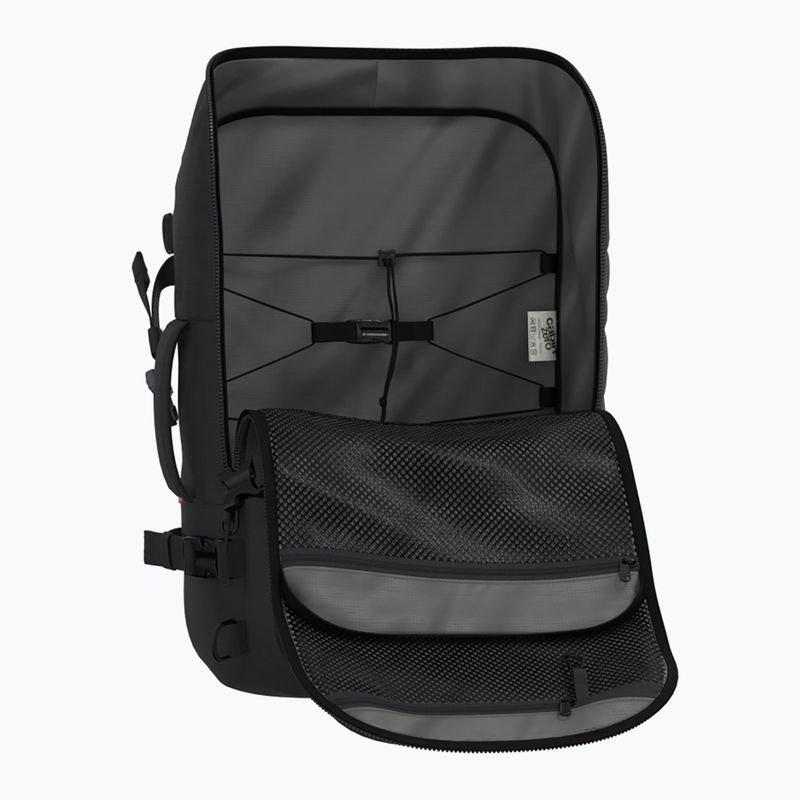 CabinZero Adventure Pro 32 l túra hátizsák abszolút fekete 8