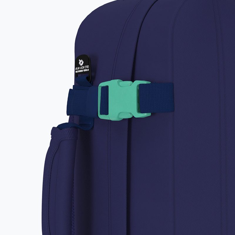 Utazó hátizsák CabinZero Classic 28 l deep ocean 10