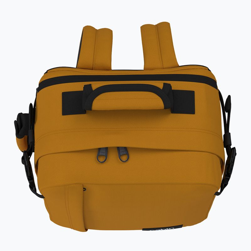 CabinZero Classic Tech 28 l narancssárga chill túra hátizsák 7