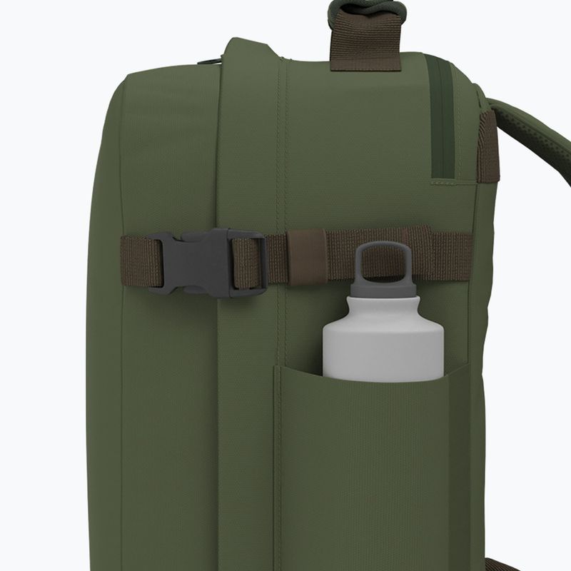 CabinZero Classic Tech 28 l túrahátizsák khaki színű túrázó hátizsák 12