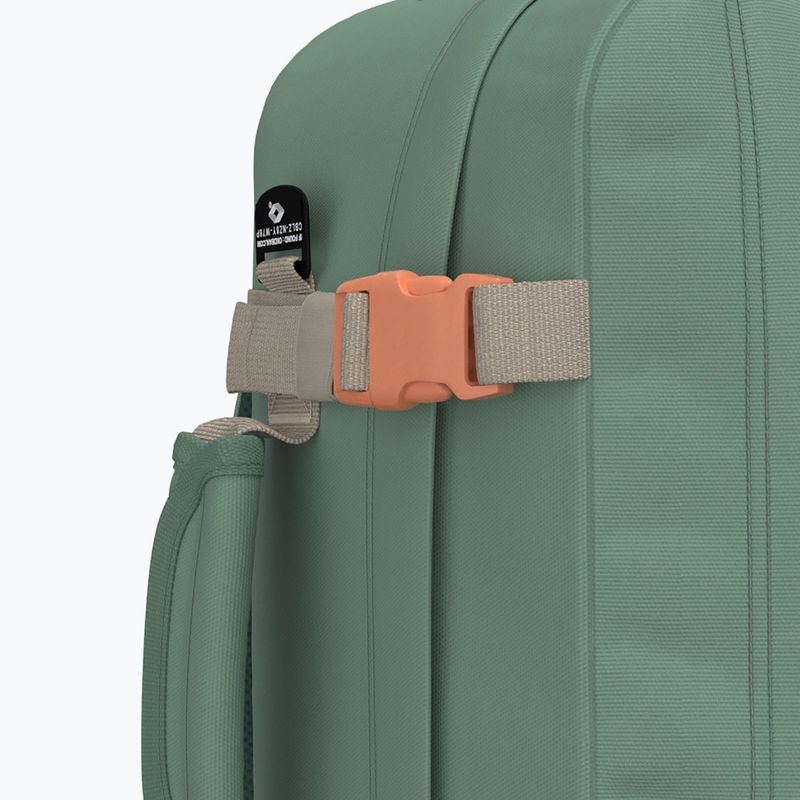 CabinZero Classic 28 l zsályás erdei túra hátizsák 10