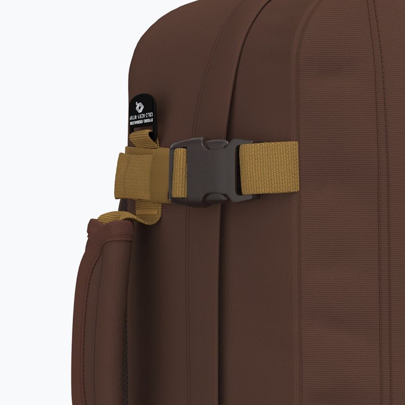CabinZero Classic 28 l belga csokoládé túra hátizsák 10