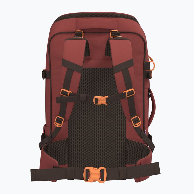 CabinZero Adventure 42 l sangria piros túra hátizsák 3