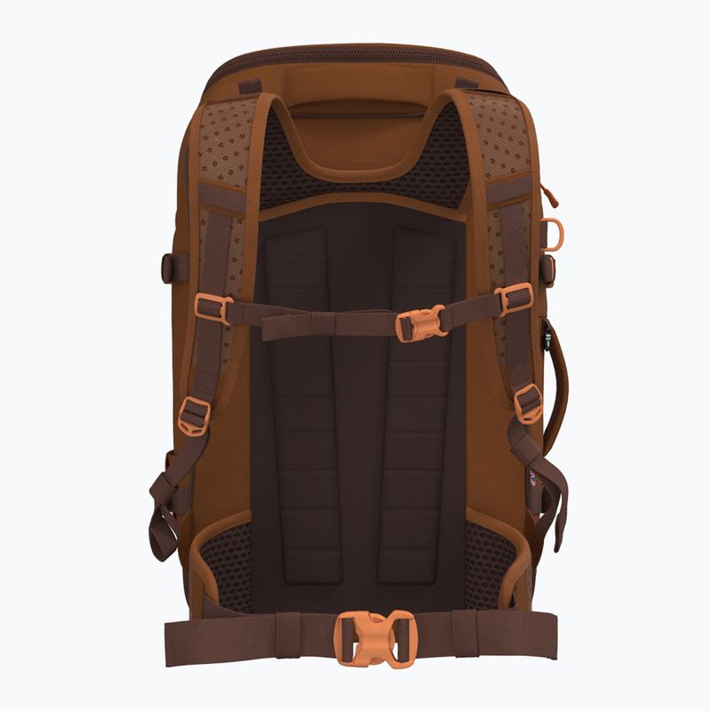 CabinZero Adventure Pro 42 l saigon kávé túra hátizsák 3