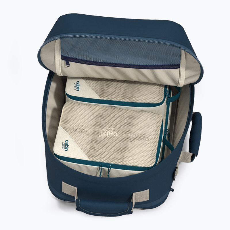 CabinZero Classic Tech 28 l kék grotto túra hátizsák 11