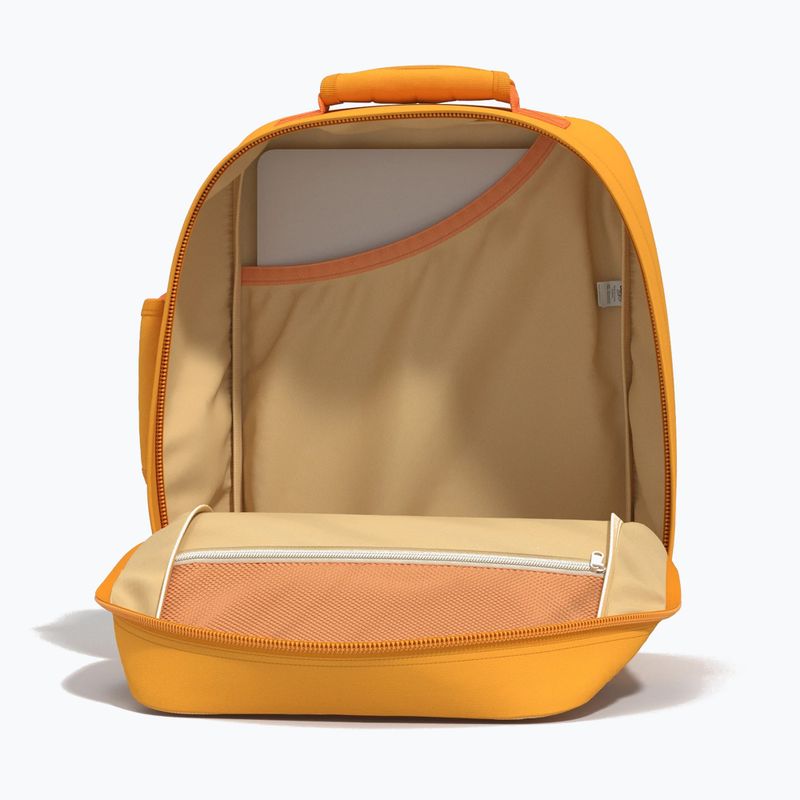 Utazó hátizsák CabinZero Classic 28 l 7