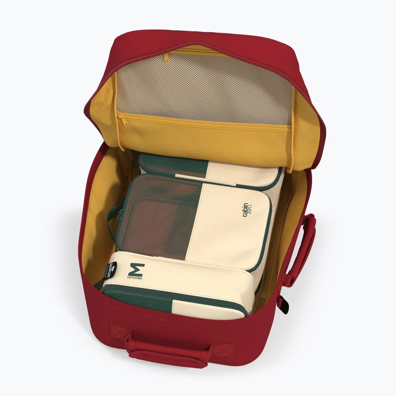 Utazó hátizsák CabinZero Classic 36 l ketchup 8